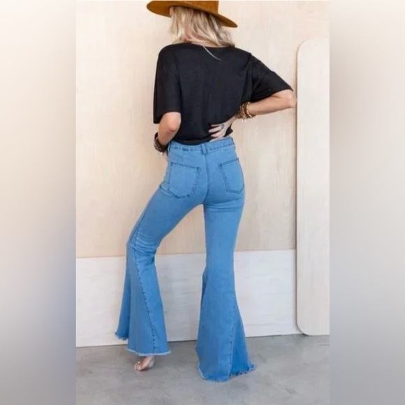 TBN Presley Super Flare Jeans - Picture 3 of 14